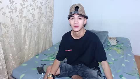 sam__cute online show from November 25, 1:05 am