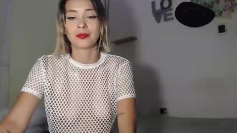 sammmikee online show from November 16, 2:06 am