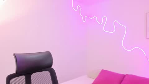 Sam Clark online show from November 4, 3:16 am