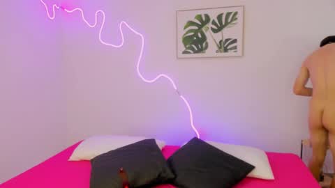 Sam Clark online show from December 14, 6:01 pm