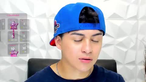 Sam online show from November 18, 2:54 pm