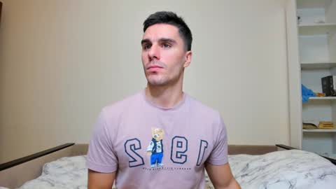 BACK IN 2 WEEKS online show from December 26, 9:04 pm