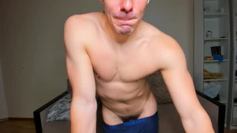 BACK IN 2 WEEKS online show from March 11, 3:26 am