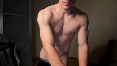 BACK IN 2 WEEKS online show from October 2, 9:11 pm