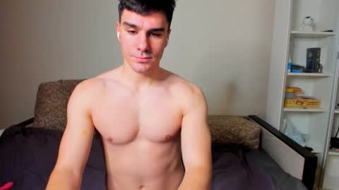 BACK IN 2 WEEKS online show from January 14, 12:16 am