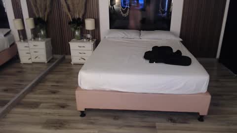 SAM MANSON online show from October 27, 12:42 pm