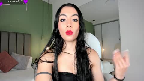  Samantha  online show from February 1, 1:30 pm