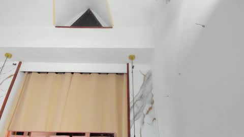 samaelandlilitt online show from December 4, 8:23 am