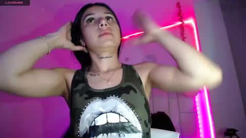 Snapshot of samahira chatting on December 10, 4:02 am samahira online show from December 10, 4:02 am