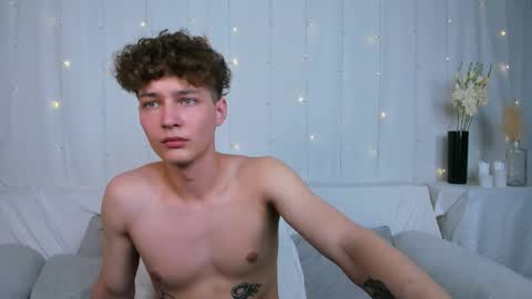 Sam online show from September 17, 2:08 pm