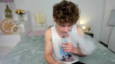 Sam online show from September 25, 2:21 pm