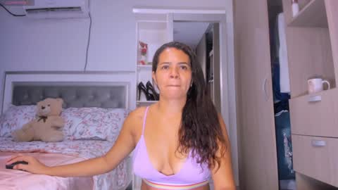 carolina online show from December 26, 2:12 am