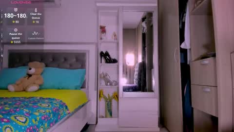 carolina online show from October 22, 2:34 am