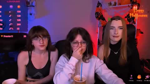 samanta_hotty online show from November 2, 8:00 pm