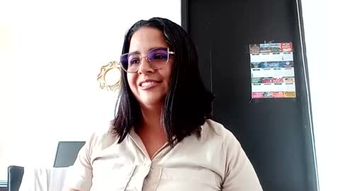 SAMANTA OWEN online show from November 5, 9:04 pm