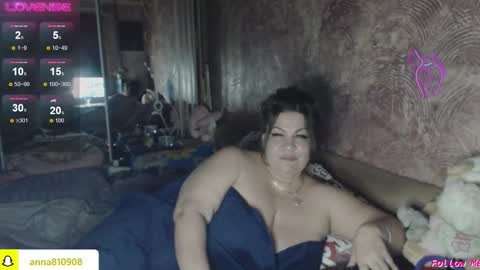 Snapshot of samanta_shy chatting on November 15, 11:43 pm Marry online show from November 15, 11:43 pm