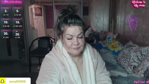 Snapshot of samanta_shy chatting on November 20, 8:30 pm Marry online show from November 20, 8:30 pm