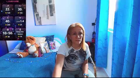 Samanta Stone online show from December 6, 8:51 pm