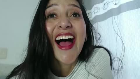 Snapshot of samanta_xi chatting on February 23, 10:07 pm samanta online show from February 23, 10:07 pm