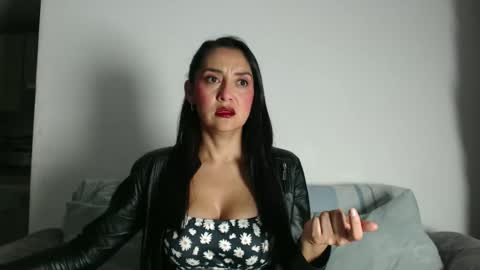 Snapshot of samanta_xi chatting on March 14, 4:07 am samanta online show from March 14, 4:07 am