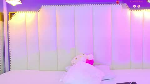 samantakane online show from January 15, 4:06 am