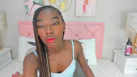 Snapshot of samantamarquez chatting on July 9, 3:54 am Samanta online show from July 9, 3:54 am