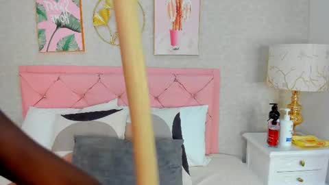 Snapshot of samantamarquez chatting on July 19, 3:54 am Samanta online show from July 19, 3:54 am