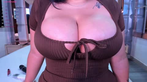 S A M A N T A   online show from January 16, 6:35 am