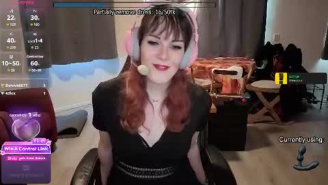 Samanteased online show from July 11, 5:59 pm