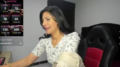 samantha1_rosse01 online show from June 8, 7:14 pm