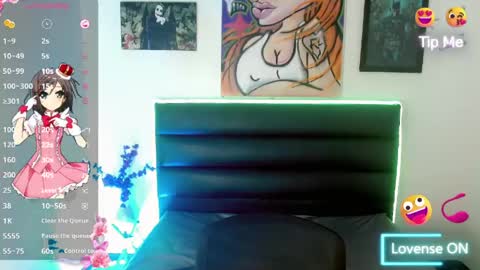 samantha__paez online show from May 26, 8:05 pm