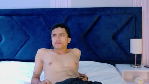 samanthawilliams online show from March 24, 7:08 pm