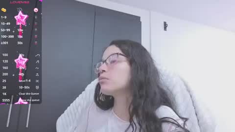 samantha_blow online show from July 17, 3:24 am
