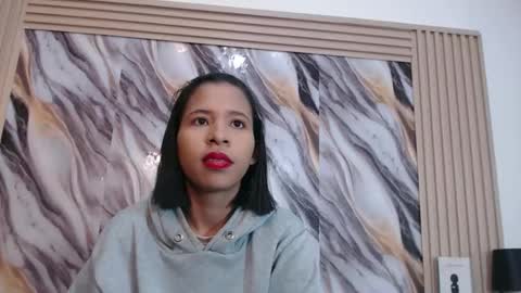 lizzy online show from November 30, 12:47 am