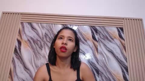 lizzy online show from February 22, 3:43 pm