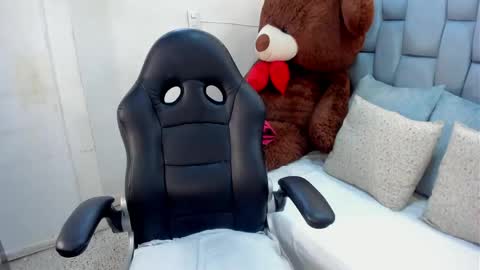 Snapshot of samanthaa_moon chatting on March 19, 4:38 am Samantha online show from March 19, 4:38 am