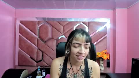 Snapshot of samanthaa_smitth chatting on September 12, 4:01 am Samantha Smitth online show from September 12, 4:01 am
