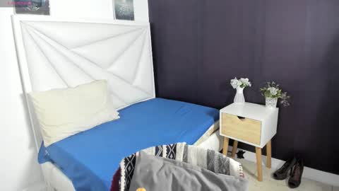 Samantha Anderson online show from September 30, 9:31 pm