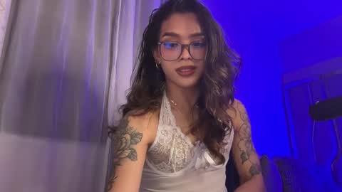 Samantha Bernardo online show from March 29, 4:34 am