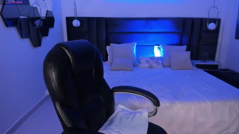 Samantha Klein online show from January 24, 3:43 am