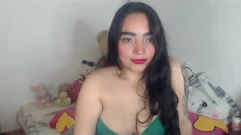 Snapshot of samanthakler17 chatting on December 13, 4:54 am samantha online show from December 13, 4:54 am