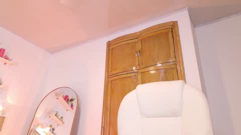 Snapshot of samanthalavey_ chatting on December 30, 8:36 pm paulina rios online show from December 30, 8:36 pm