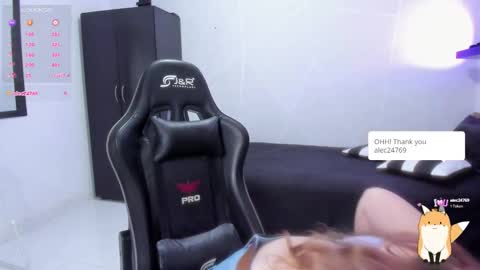 Samantha samy online show from November 3, 7:48 pm