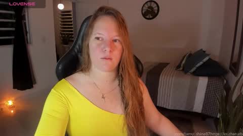 Snapshot of samanthaleon chatting on February 1, 2:43 am Samantha samy online show from February 1, 2:43 am