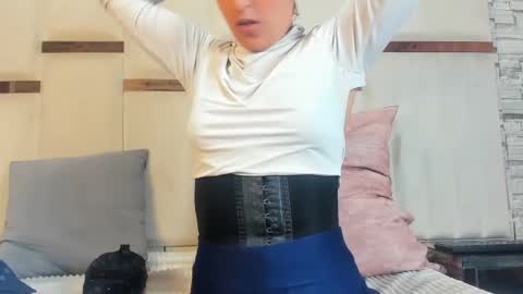 Samantha online show from June 23, 7:01 pm