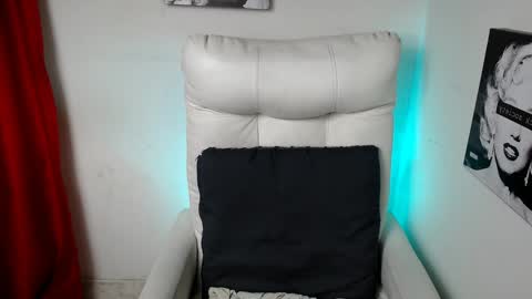 Samantha online show from January 3, 7:18 pm