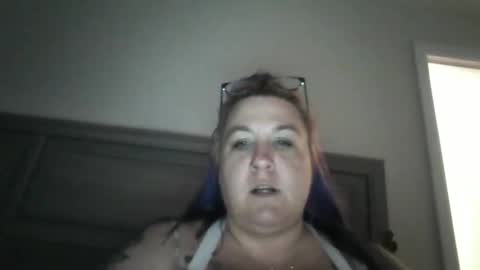 Snapshot of samanthasweetheart0402 chatting on May 24, 9:42 pm samanthasweetheart0402 online show from May 24, 9:42 pm