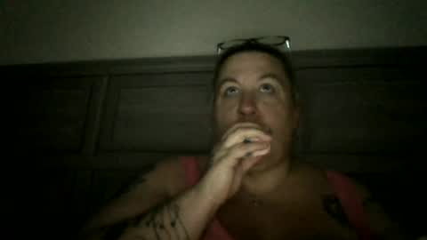 Snapshot of samanthasweetheart0402 chatting on June 12, 2:32 am samanthasweetheart0402 online show from June 12, 2:32 am