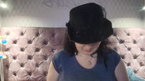 samanthasyedx online show from June 5, 3:35 am