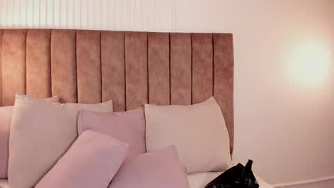 Samantha online show from February 4, 1:45 am